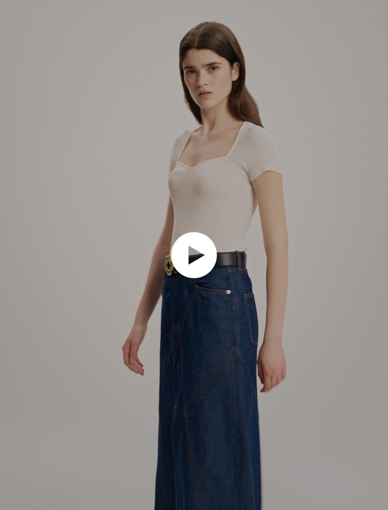新品未使用】Wooster Crepe Knit Midi Trumpet 2 - メルカリ