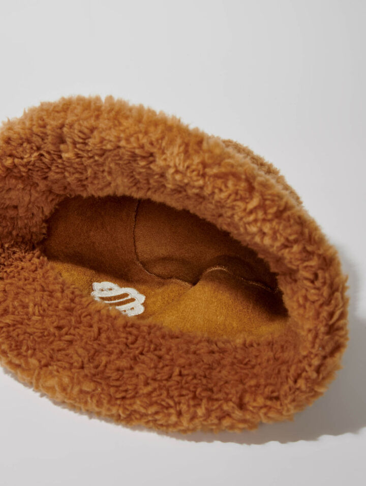 Fake fur Clover bucket hat