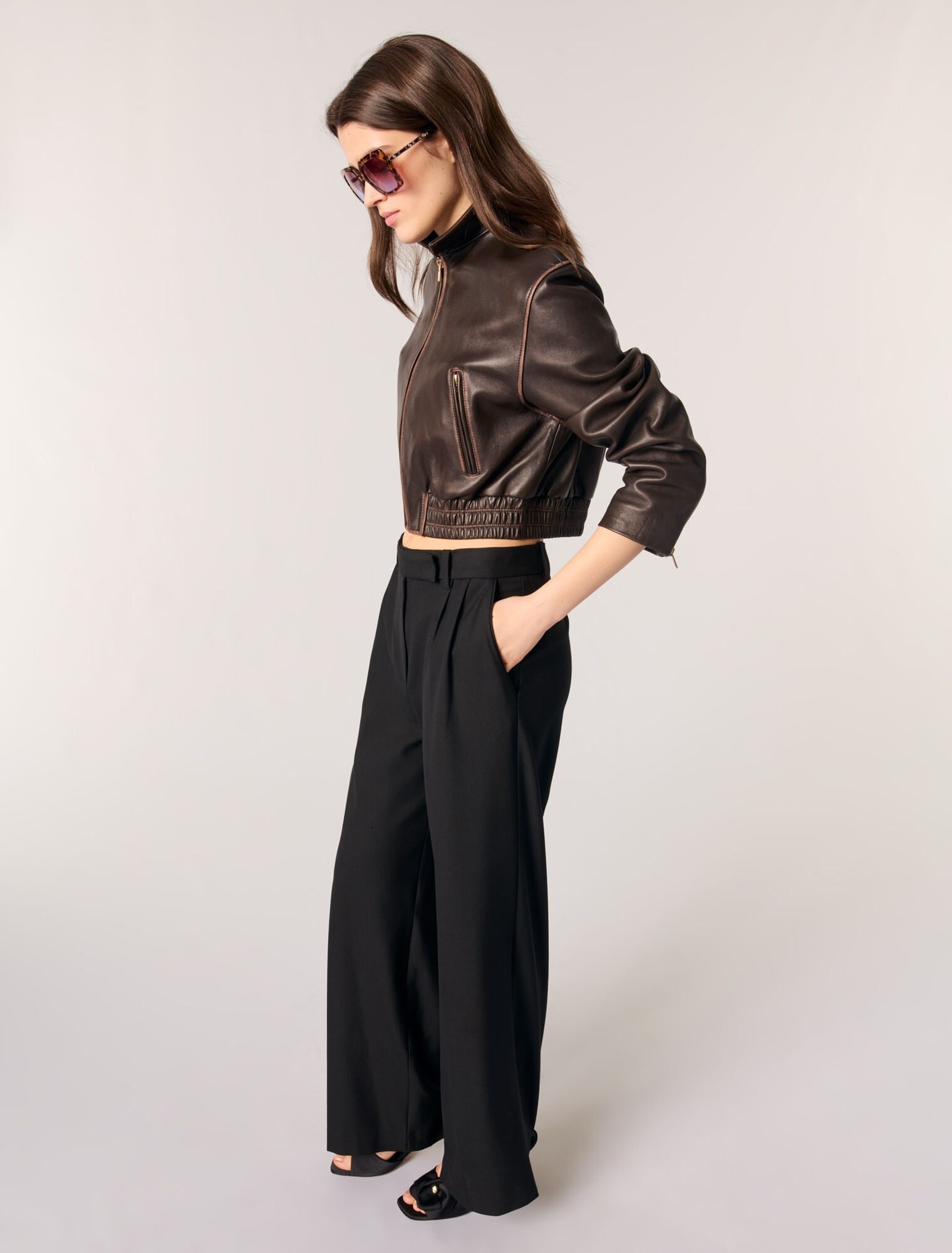 Wide-leg suit trousers