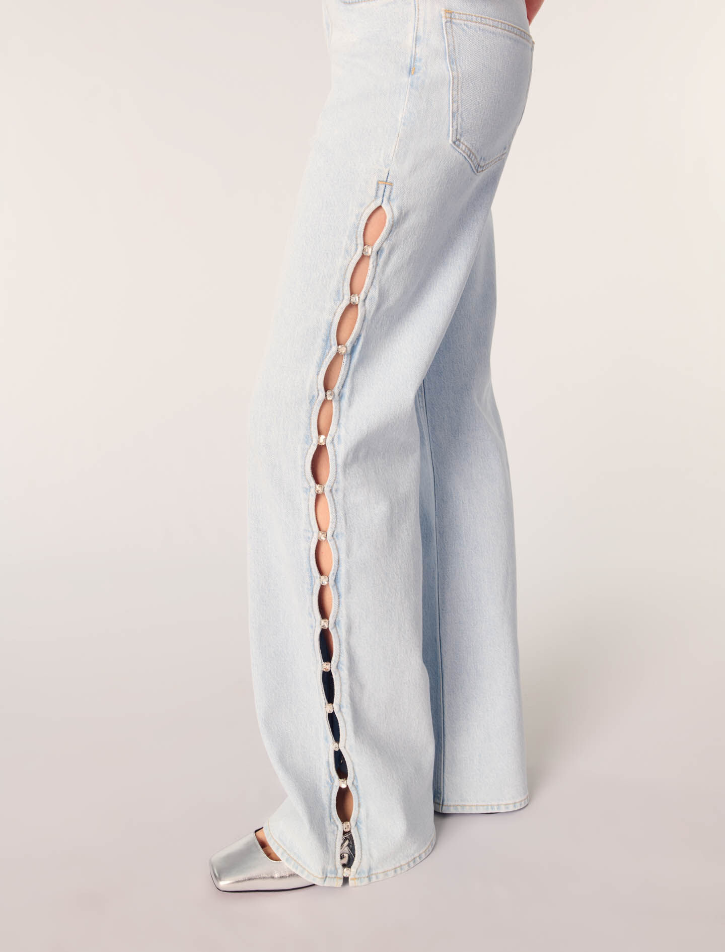 【Raucohouse】Spread eyelet incision denim pants Raucohouse(ラウコハウス) - フロントヨークストーンウォッシュ
