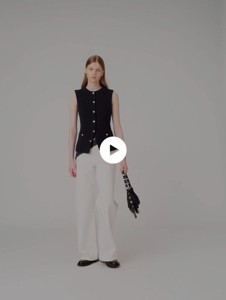 Long sleeveless tweed jacket