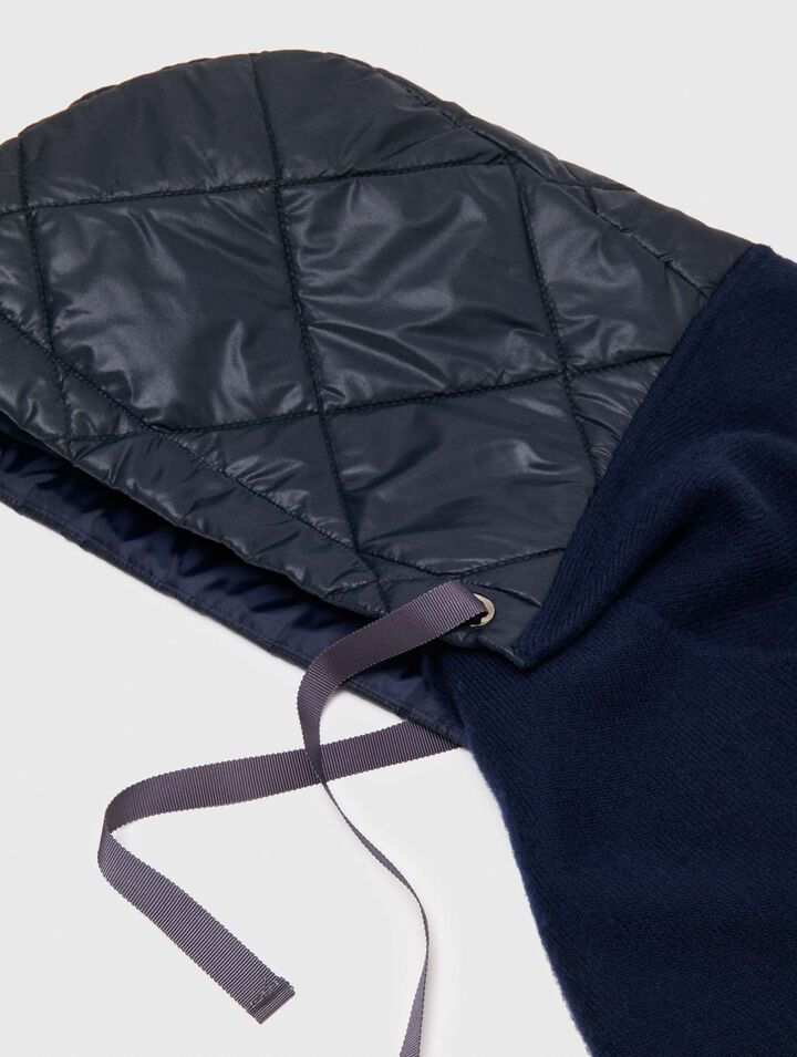 Hooded wool poncho