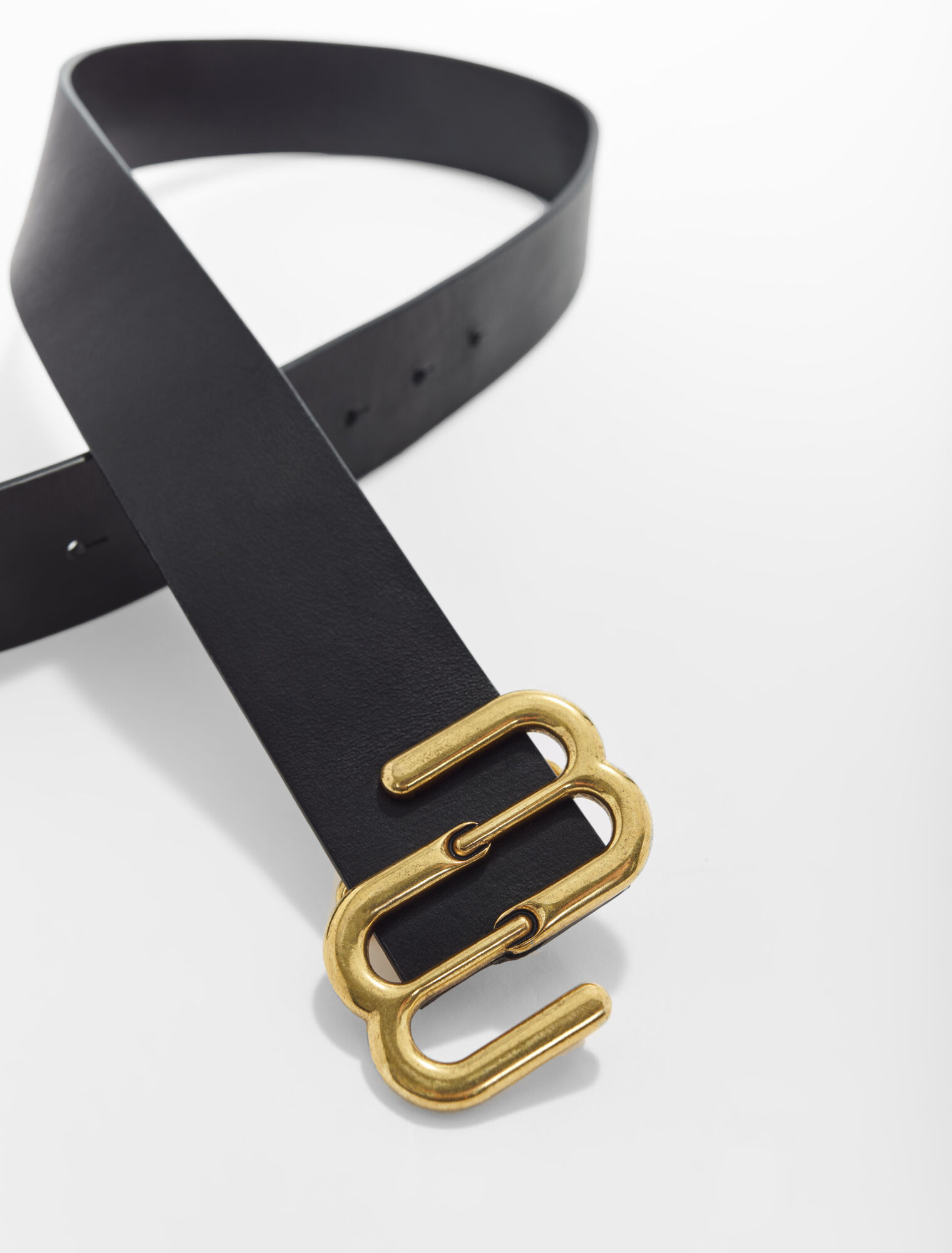 Smooth leather belt