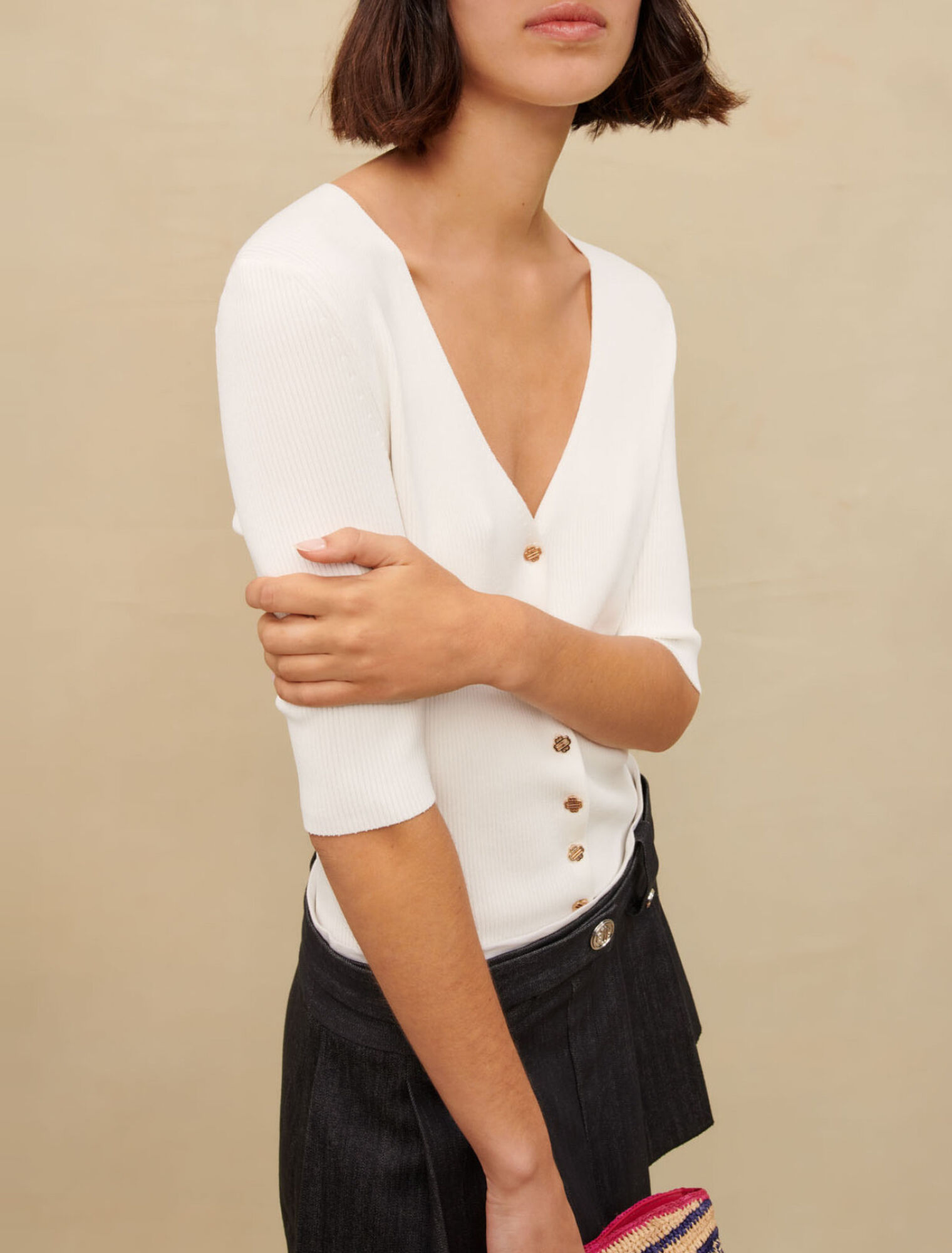 Ribbed V-neck top