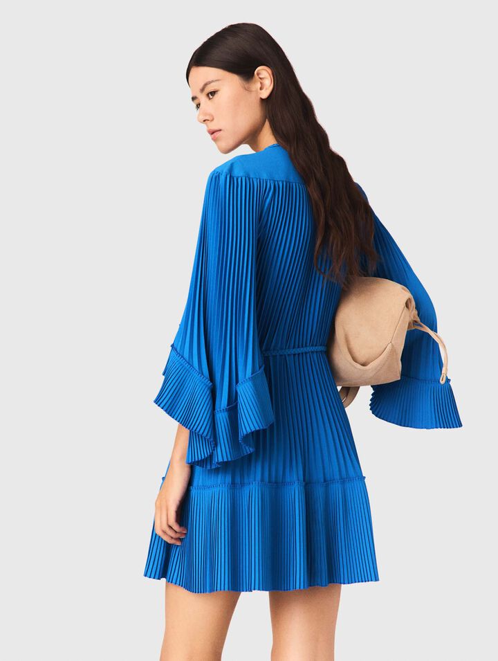 Short pleated dress