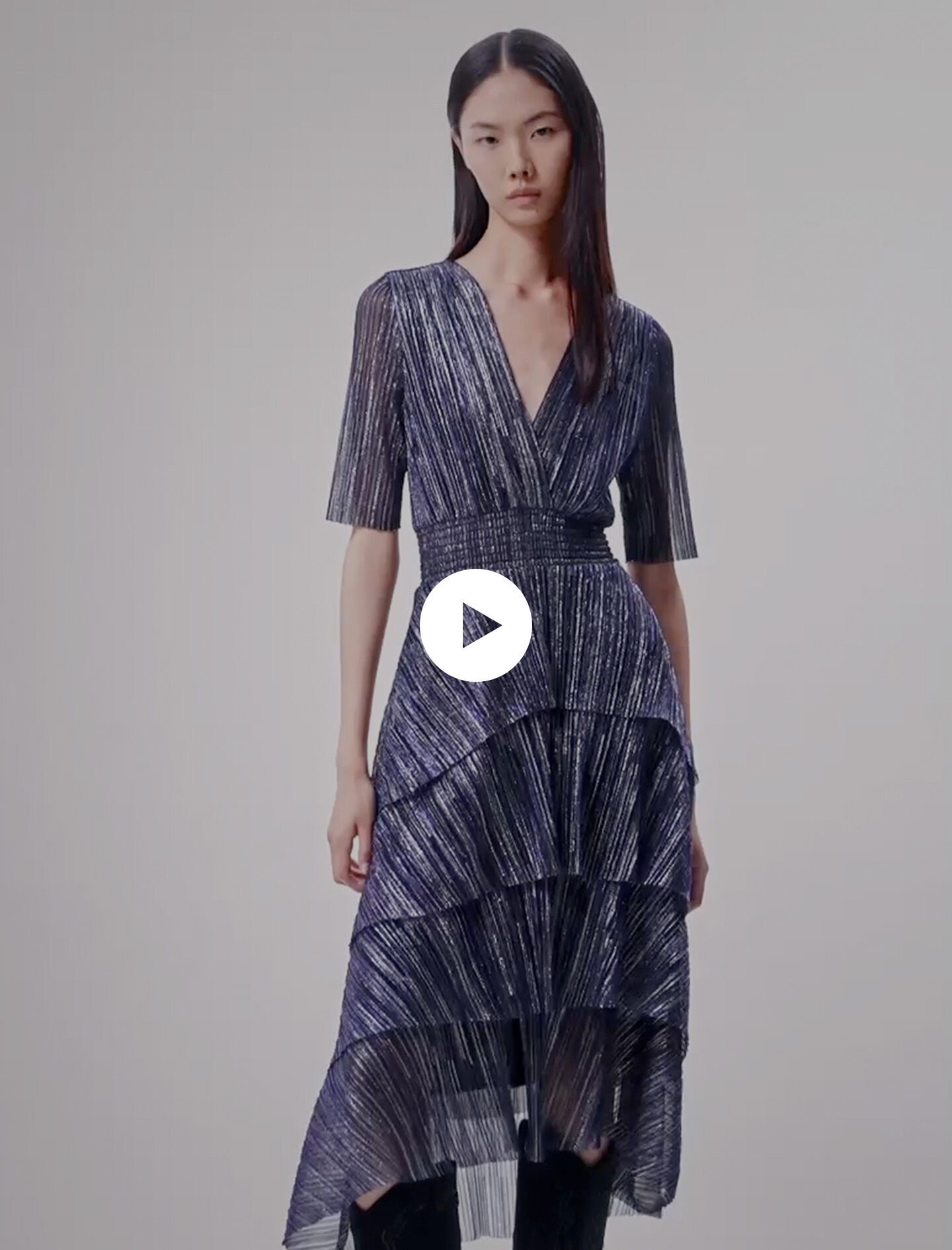 Full lame dress with ruffles Maje