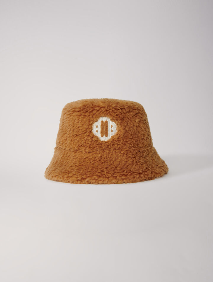 Fake fur Clover bucket hat