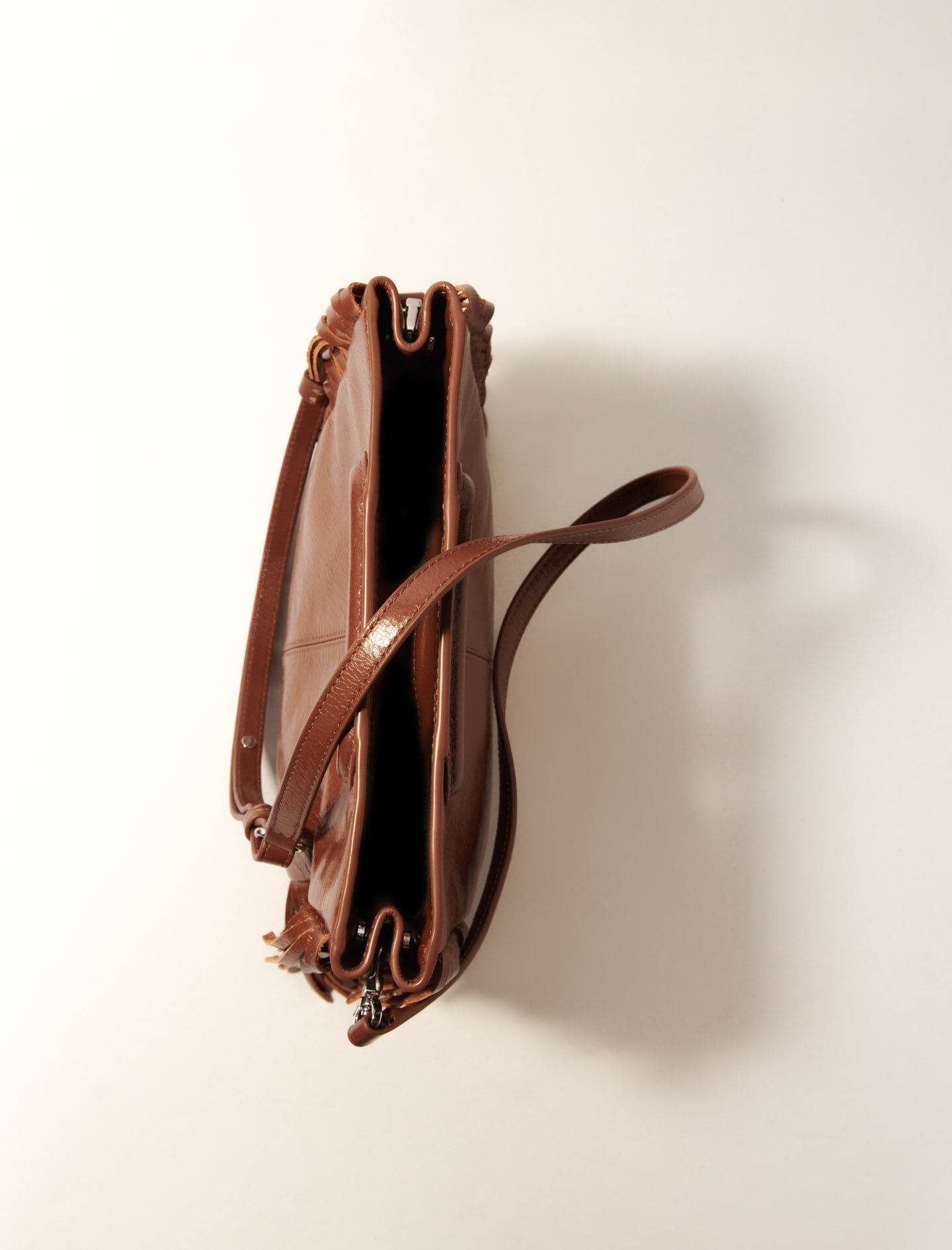 MAJE ハンドバッグ Crackled leather M bag Brown for Women | Maje
