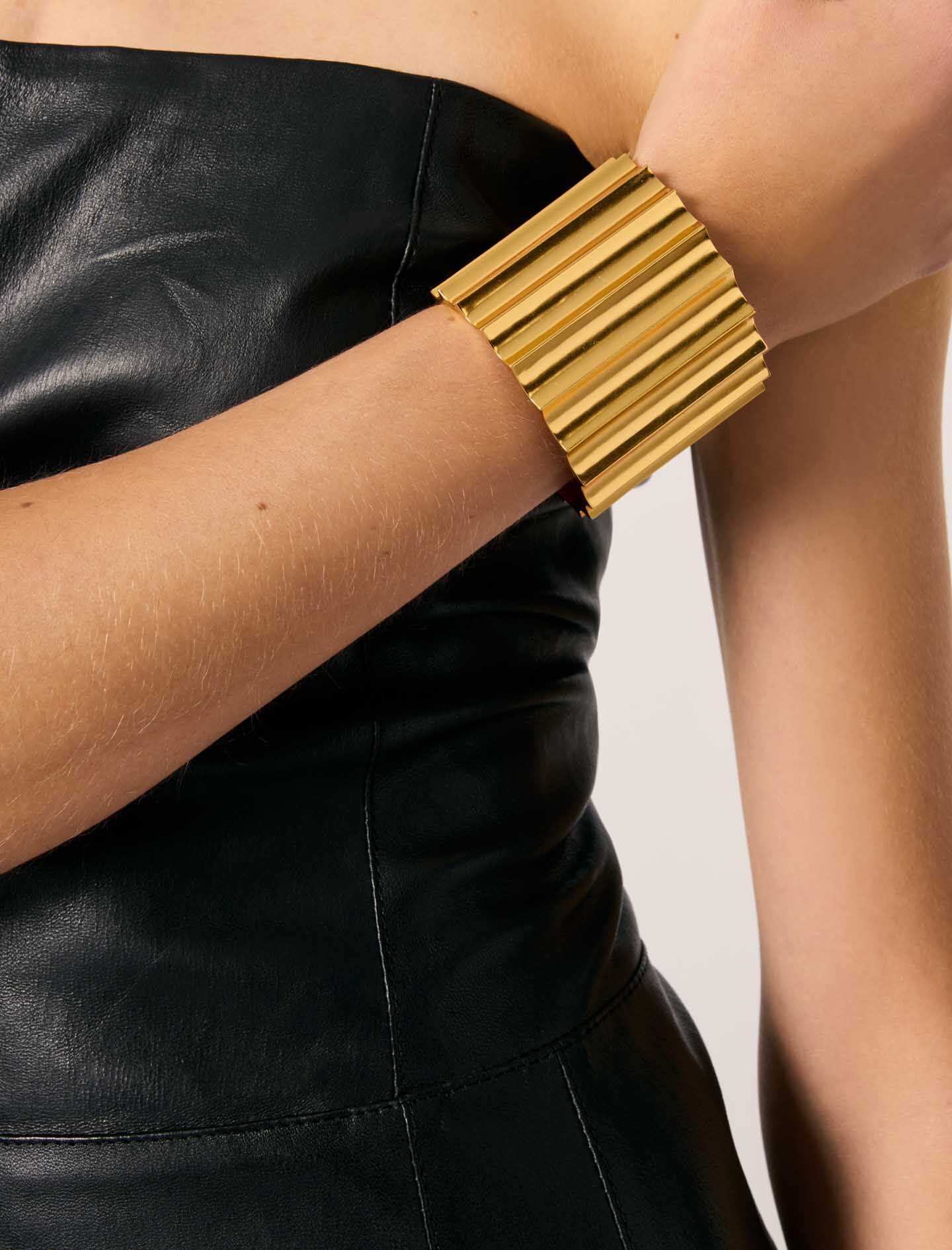 RH取扱☆【Madewell】Crossing Cuff Bracelet 輝くアクセに★ ROYAL CROSS CUFF BRACELET – EP JEWELS