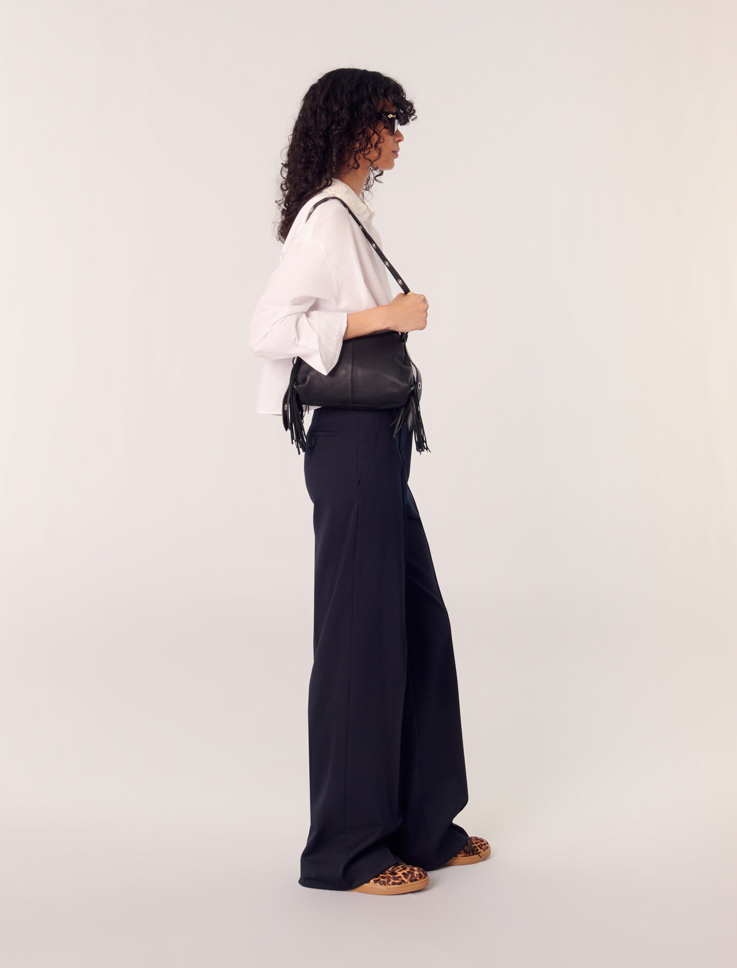 Short shirt with embroidered collar - Short sleeves | Maje