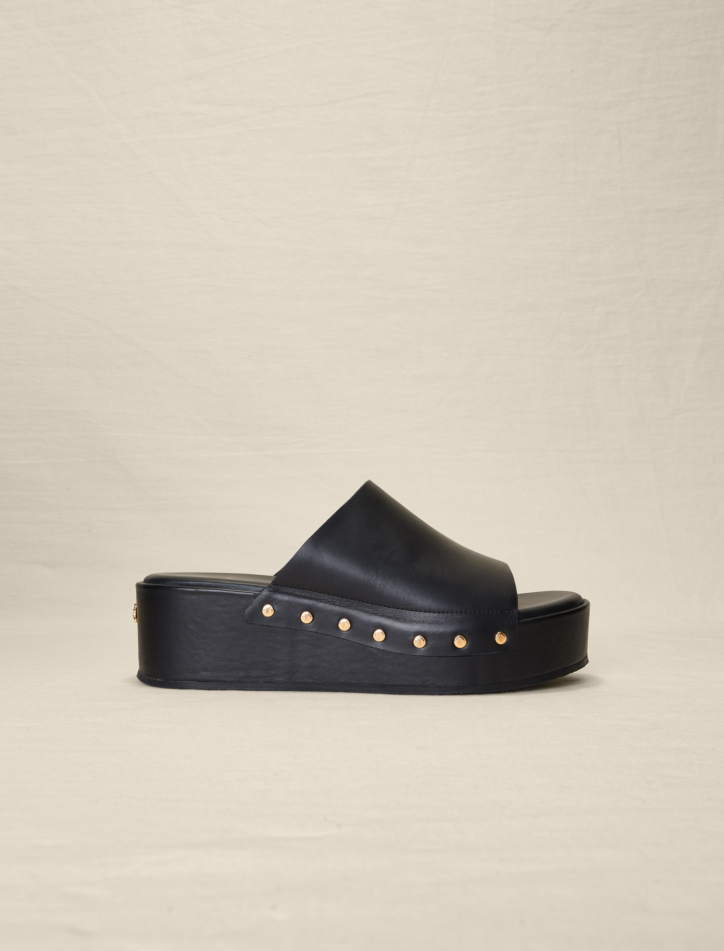 MAJE [マージ] Denim Studded Wedge Mules Maje_MFACH00778-D018_F_1.jpg