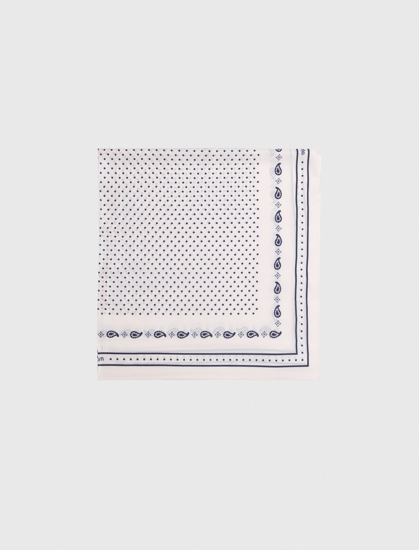バンダナ/スカーフ MASU "FUR PRINT SILK SCARF" - WHITE 90x90 printed silk scarf Ecru for Women | Maje