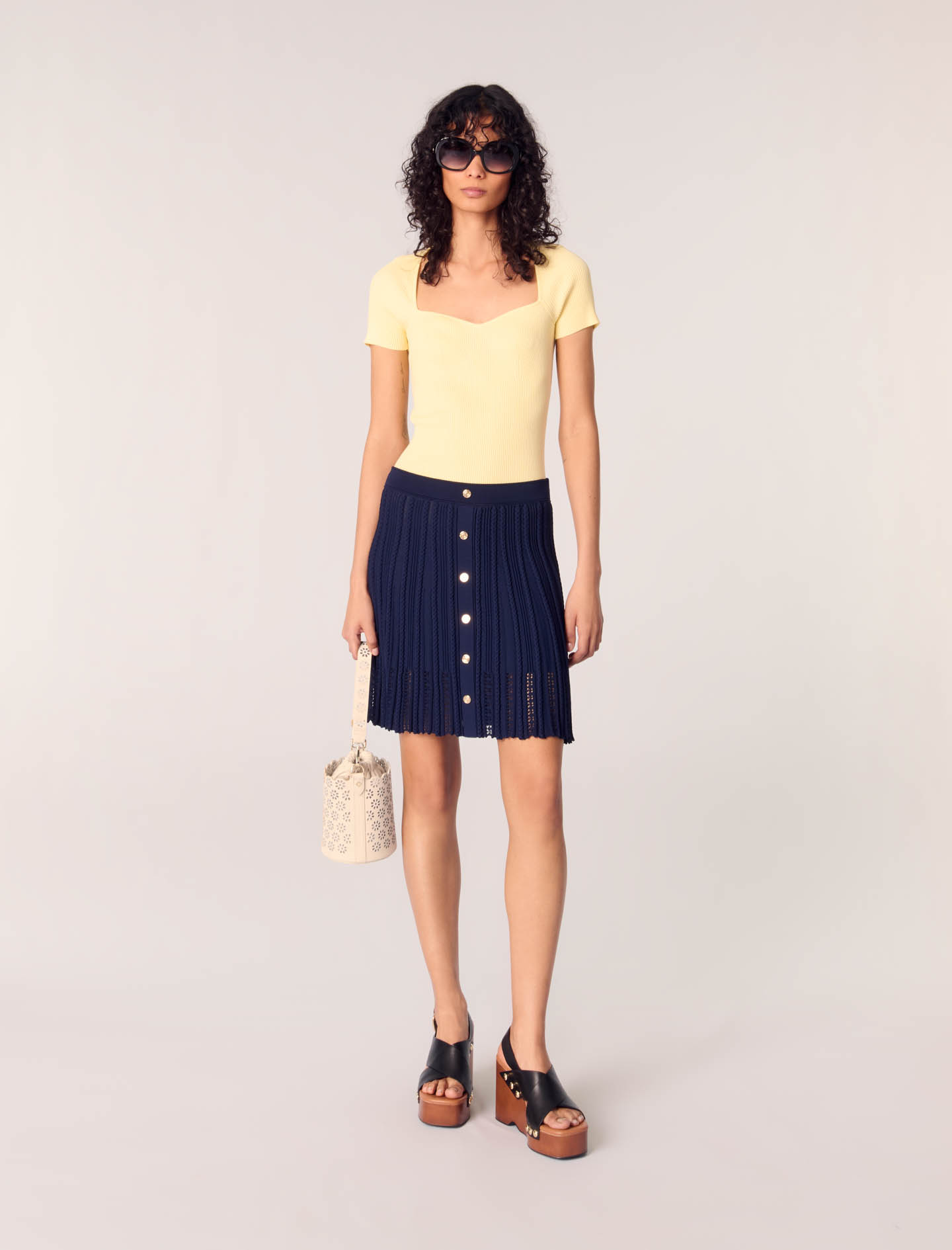 ミニスカート [MATINKIM]two tone banding knit mini skirt in blue TWO TONE BANDING KNIT MINI SKIRT IN BLUE – Matin Kim